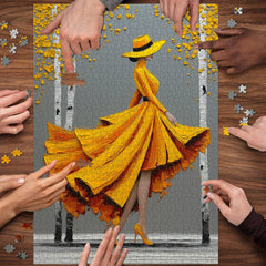 Elegant Lady in Gold Jigsaw Puzzle 1000 Pieces